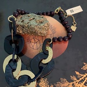 Navy and Golden Links & Chunky Resin Necklace